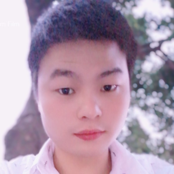 老迟到迎初妆的照片