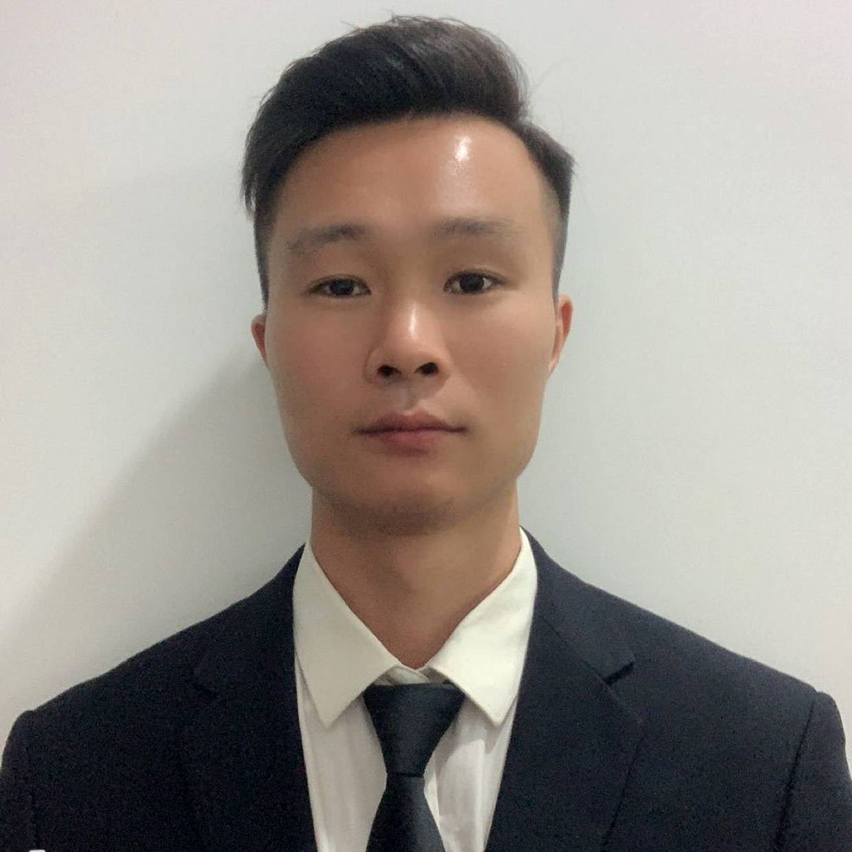 楼房爱恋朴实。的照片