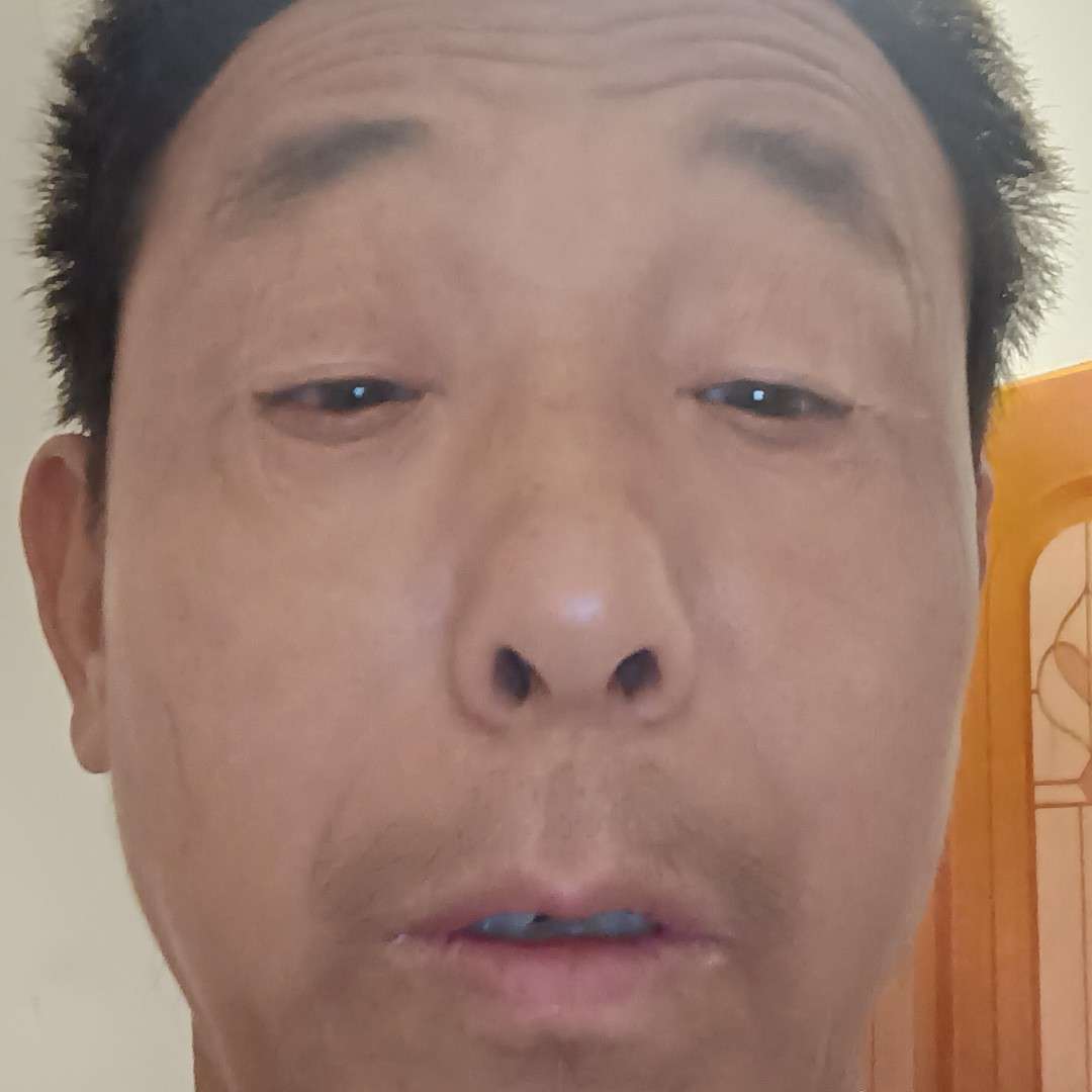 凌秀权的照片