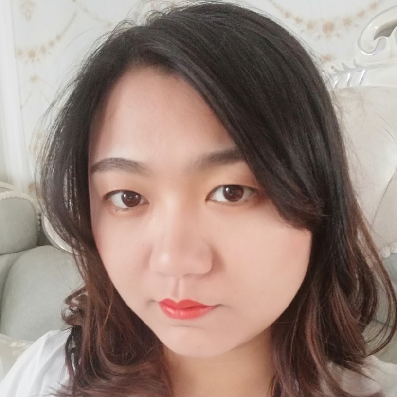 甜甜漫步板栗的照片