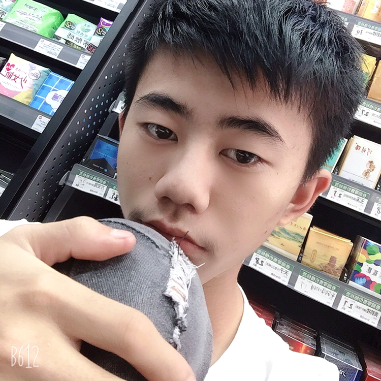 huang@凉程的照片