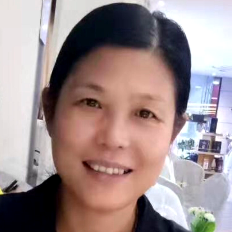 凤凰姐姐的照片