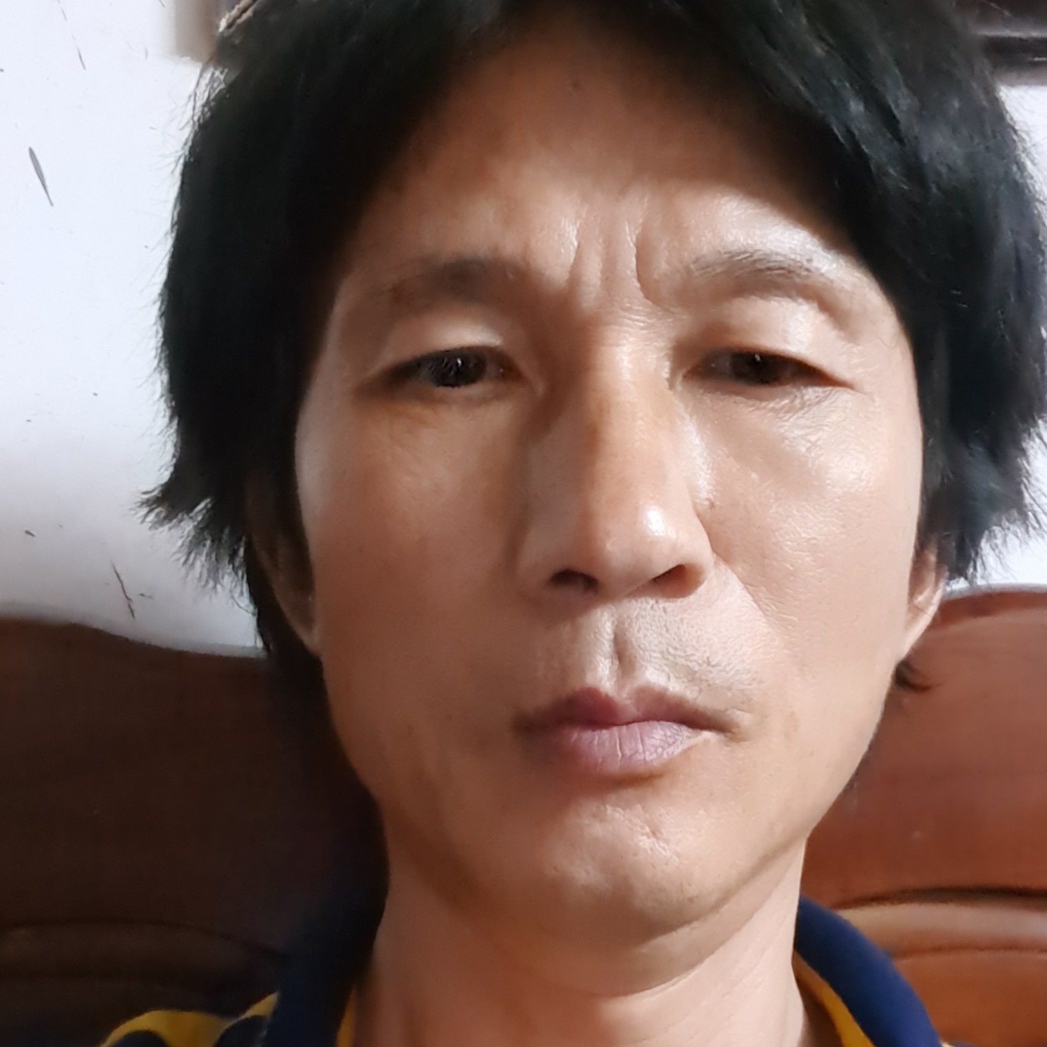 冷眸笑辛勤的照片