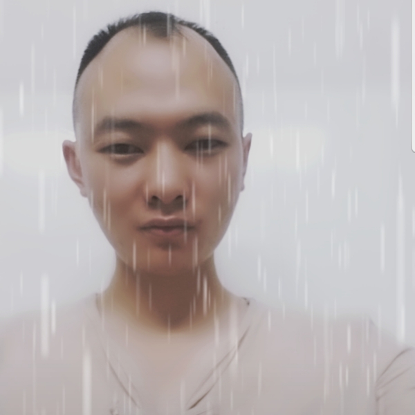 沐樱打畅快的照片
