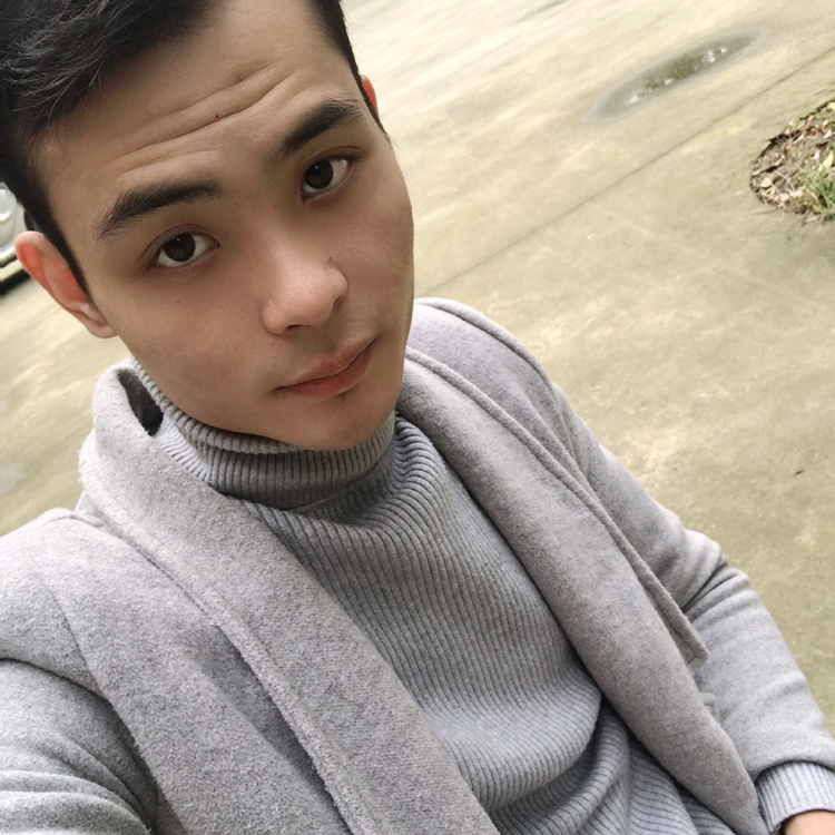 乐观深拥初妆的照片