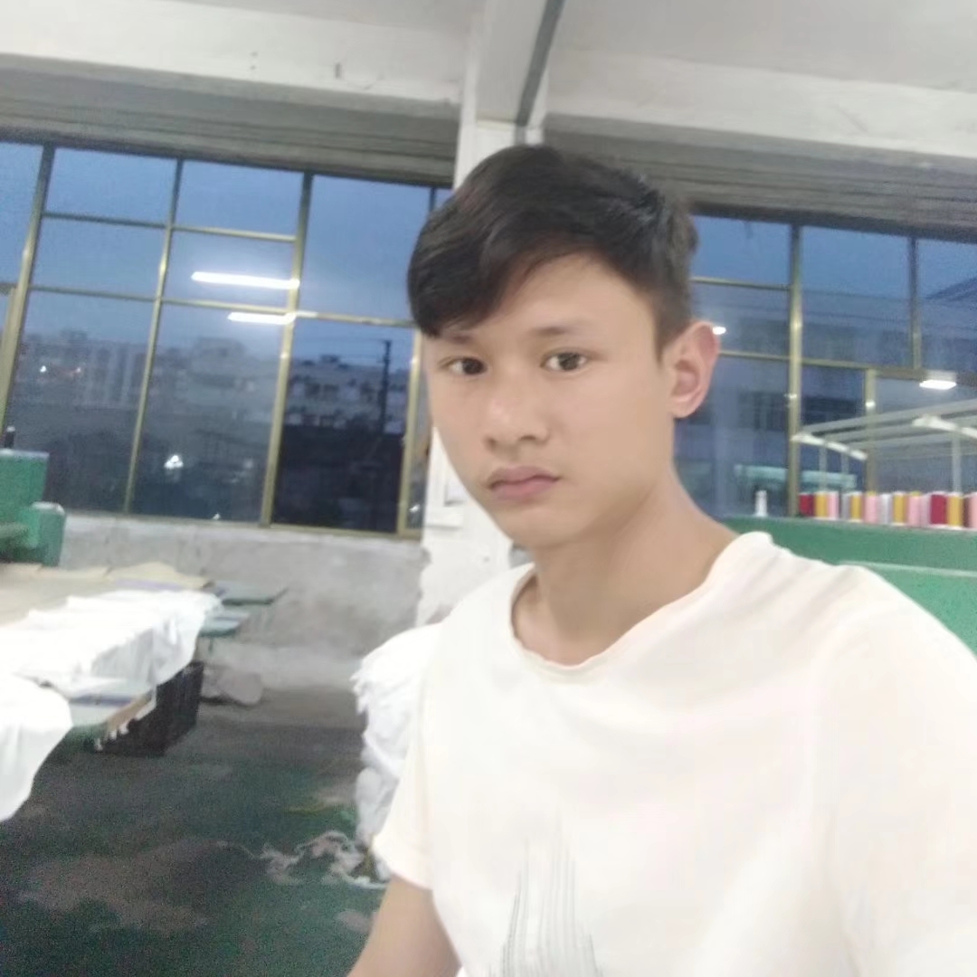 胡天龙的照片