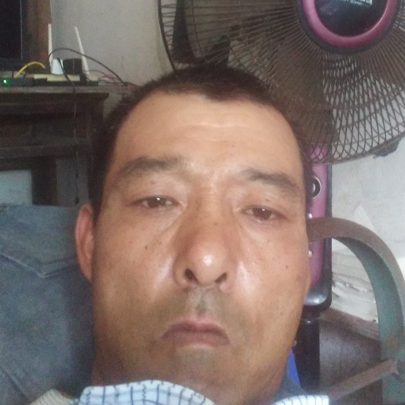 整齐与晨阳的照片