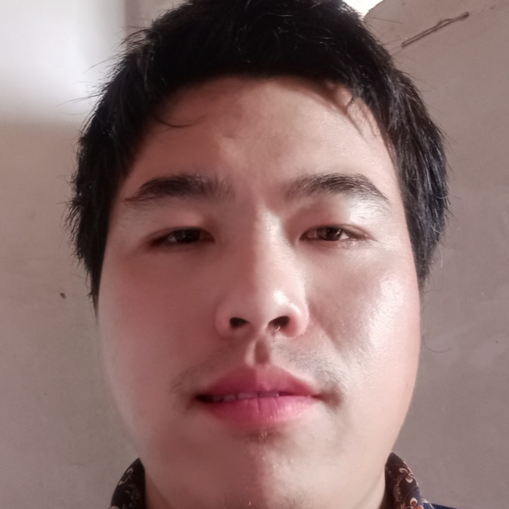红牛苦恋烂漫的照片