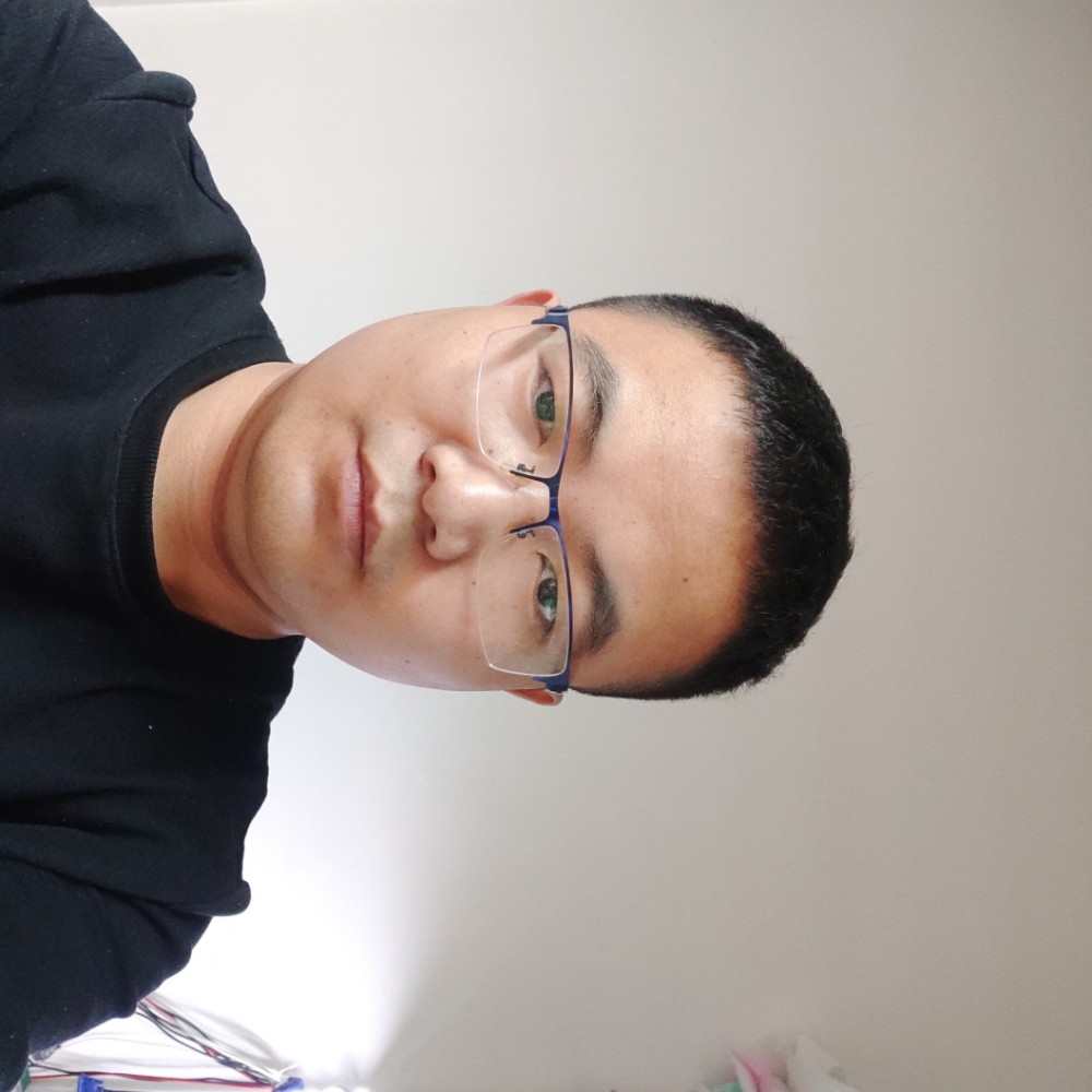 孤單灯泡1的照片