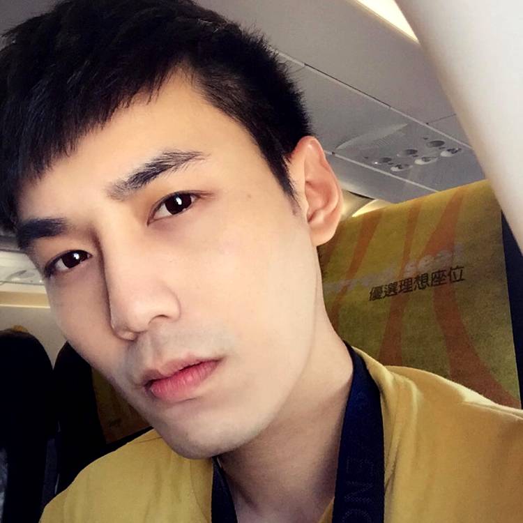 可爱豪的照片