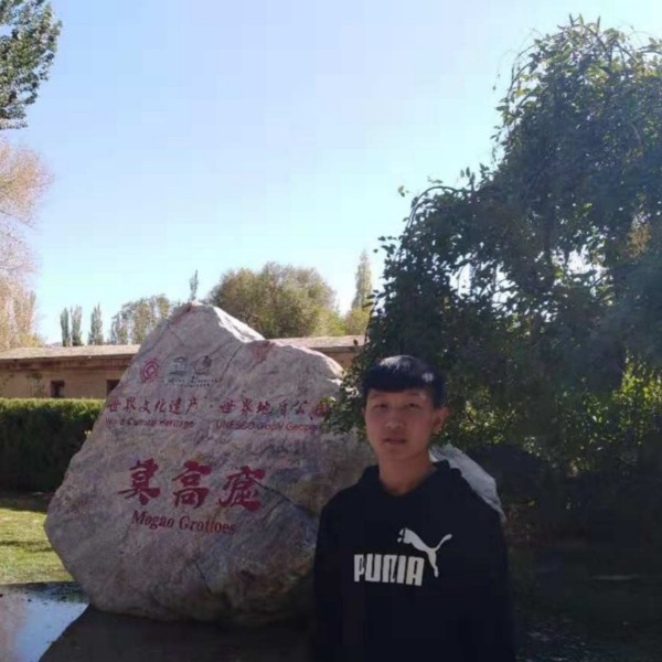 白盼的照片