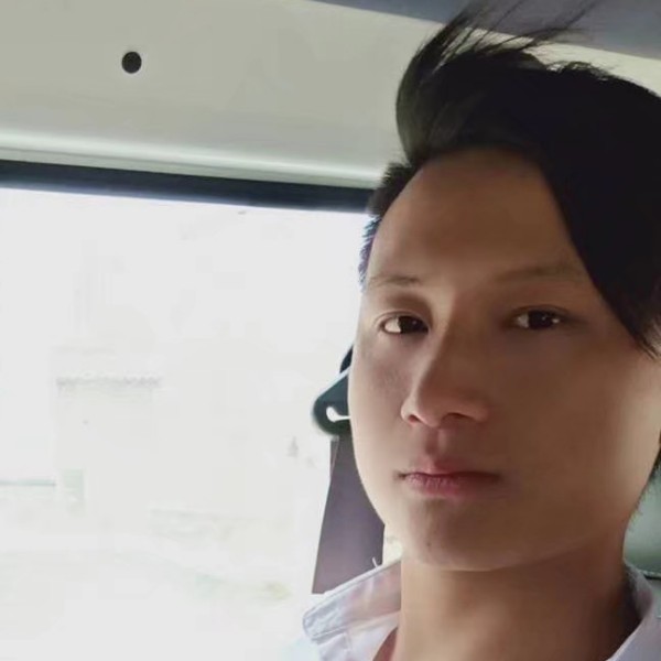 缠绵向火车的照片