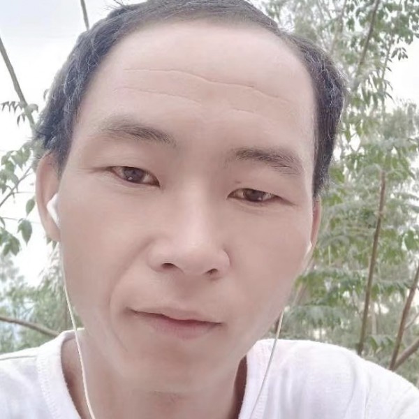 蔡云富的照片