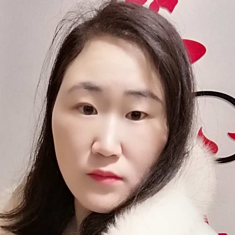 依兮的照片