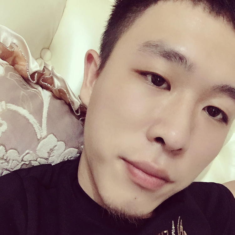未来腼腆。的照片