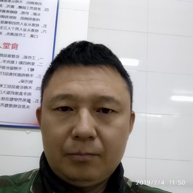自信汽车的照片
