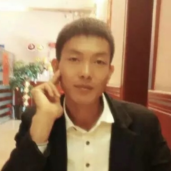 醉梦爱恋勤恳的照片