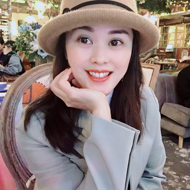 时尚吴晴的照片