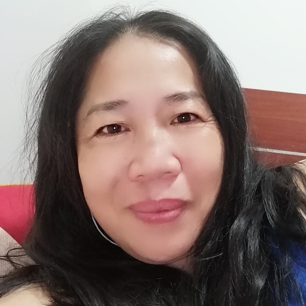 欢乐团聚的照片