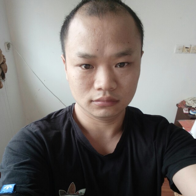 受伤自行车的照片
