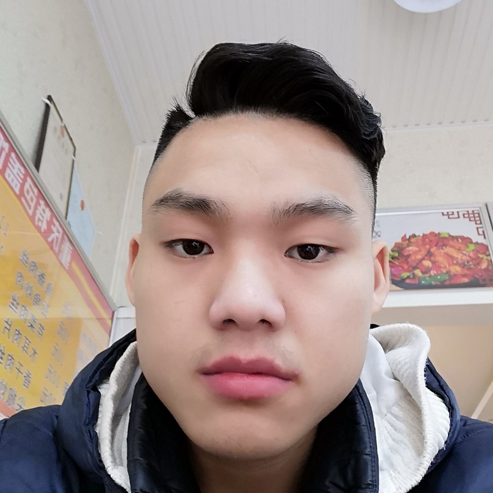 高贵帅哥的照片