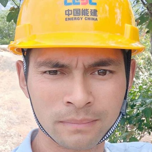 小伙泪了失眠的照片