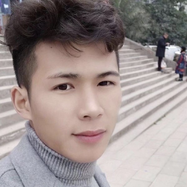 雲佑梵的照片