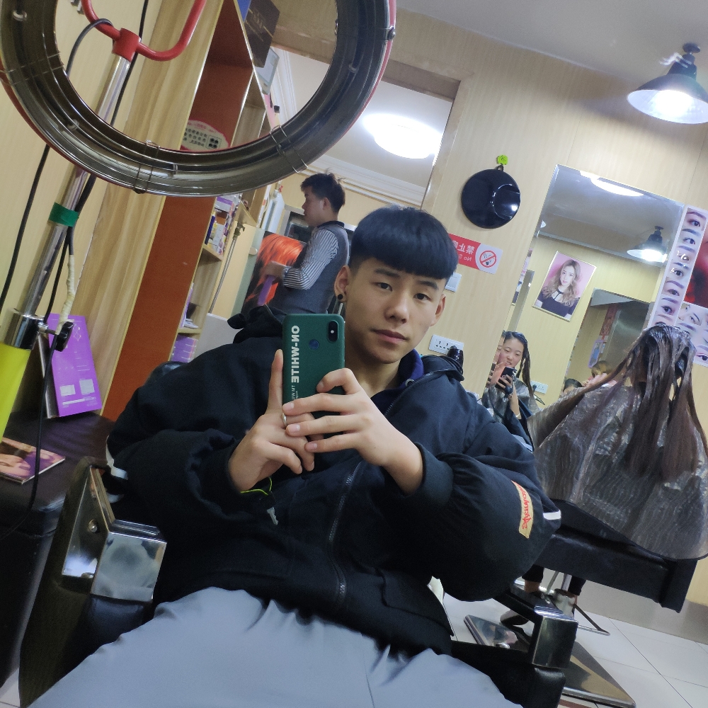 陪你到老。的照片