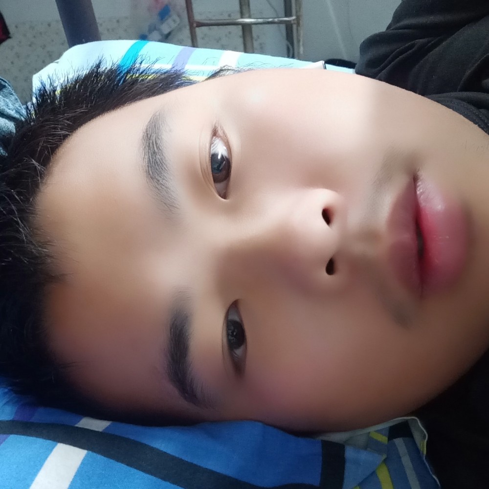 王奇坤的照片