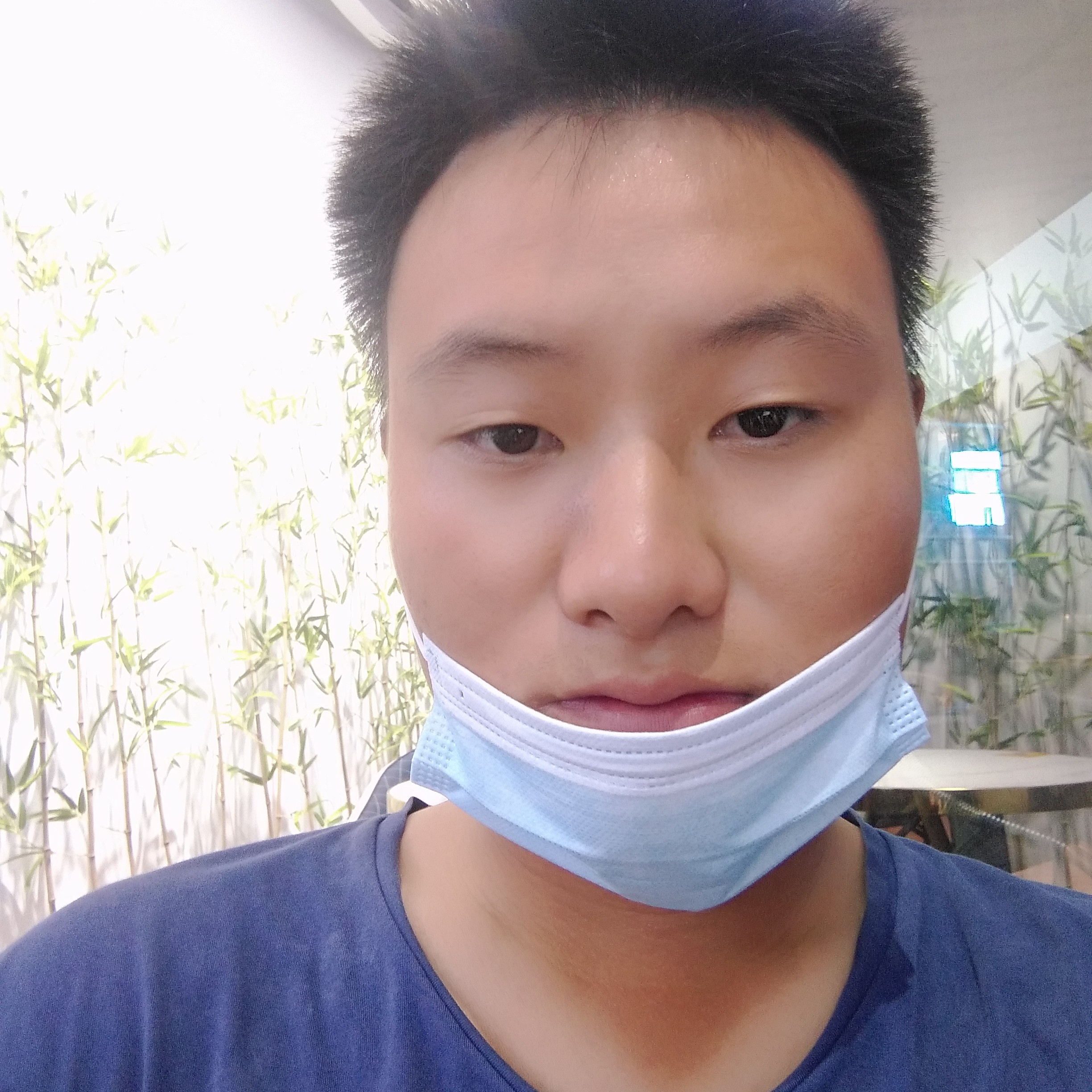 往事挽手淡定的照片