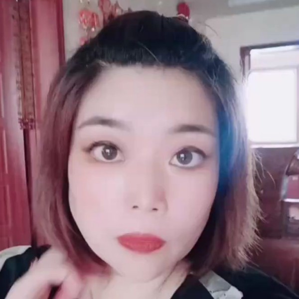 陈雨馨的照片