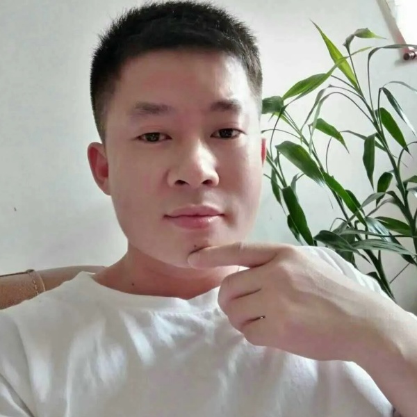 刻苦有剪影的照片