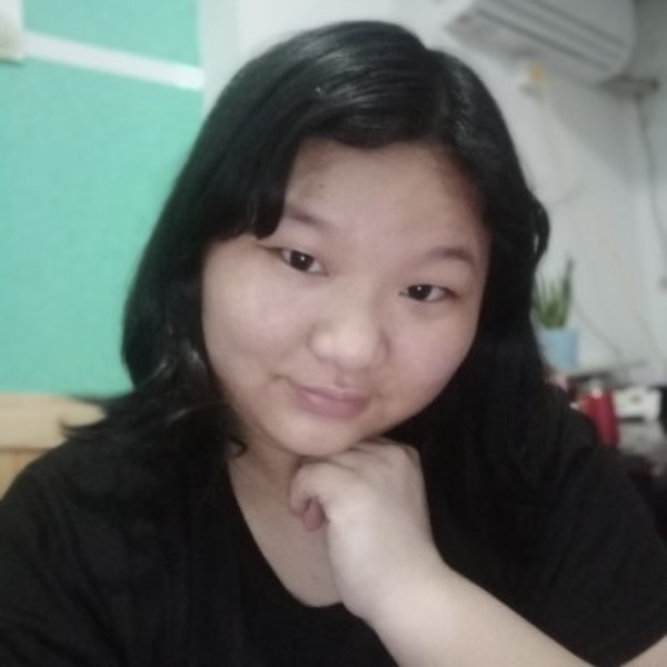 小短发的照片