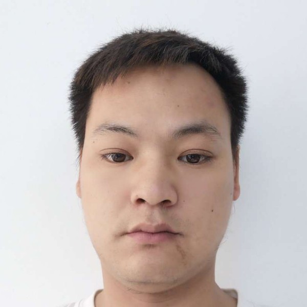 平淡的小虾米的照片