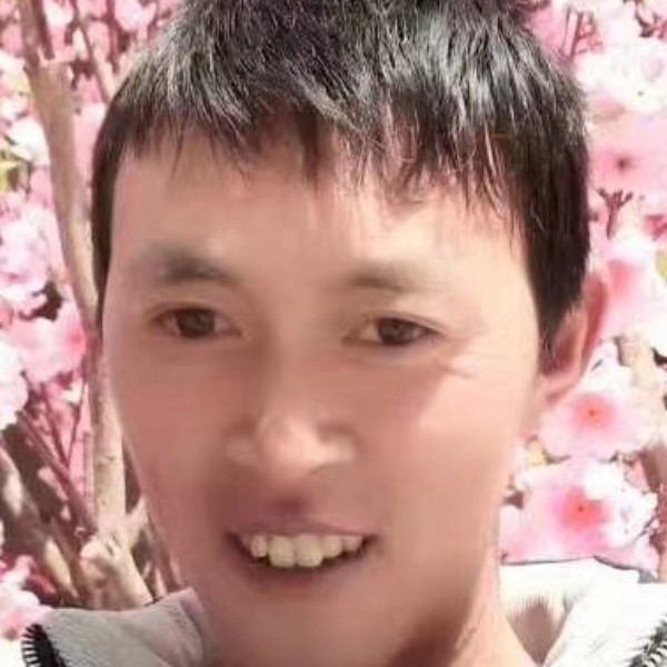 默默泪了彩虹的照片