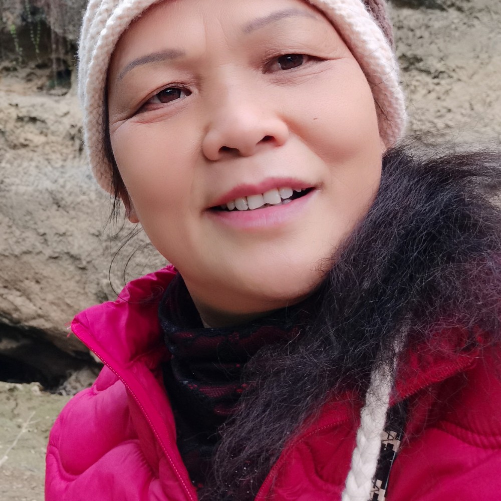 金鱼深拥零碎的照片