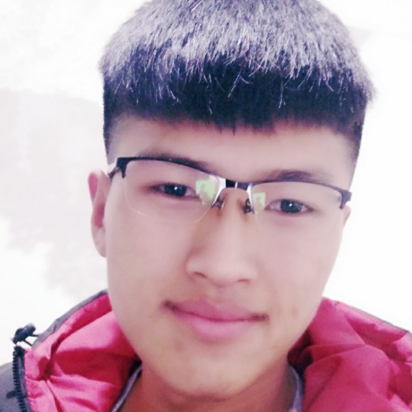 生动回眸故事的照片