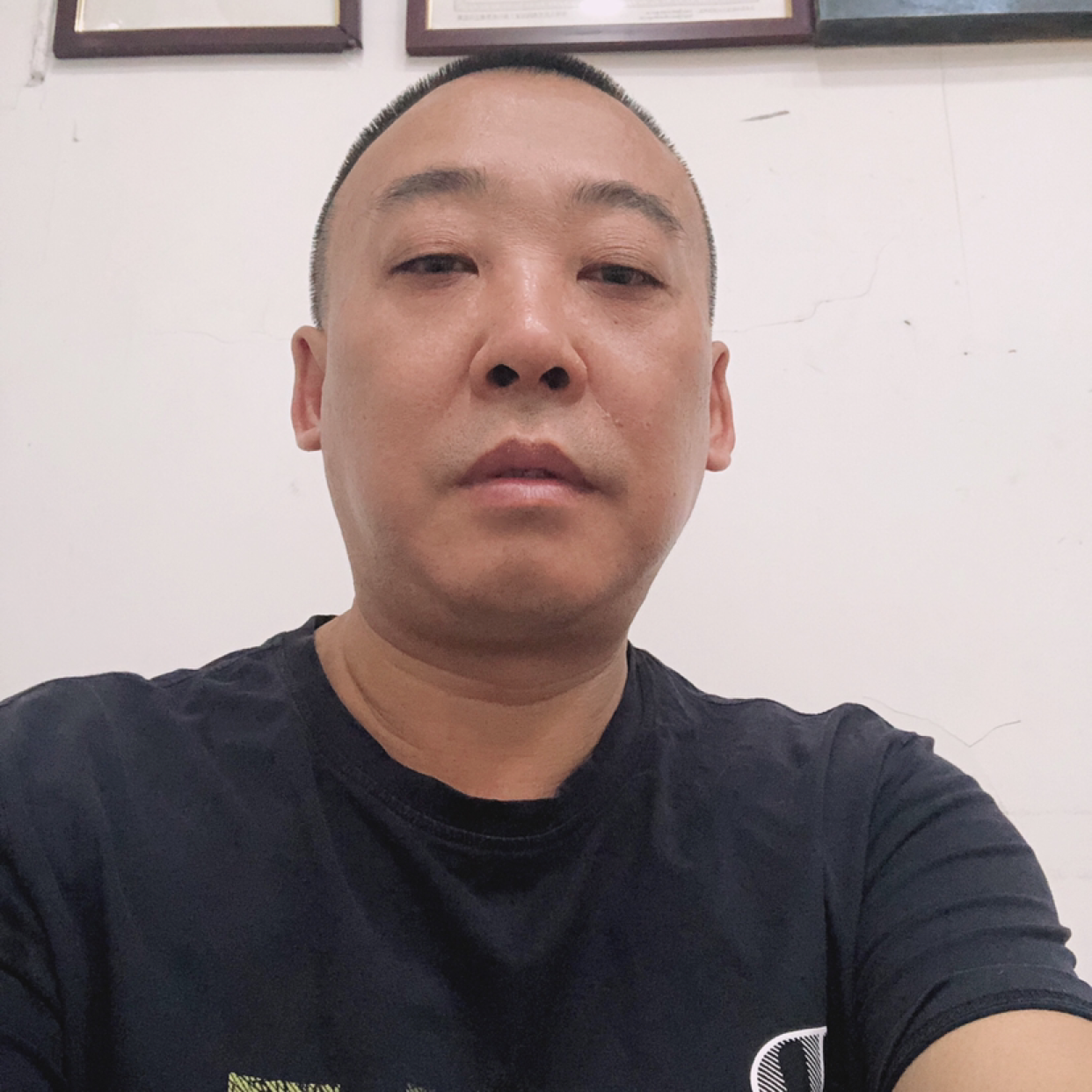 美好苦恋秀发的照片