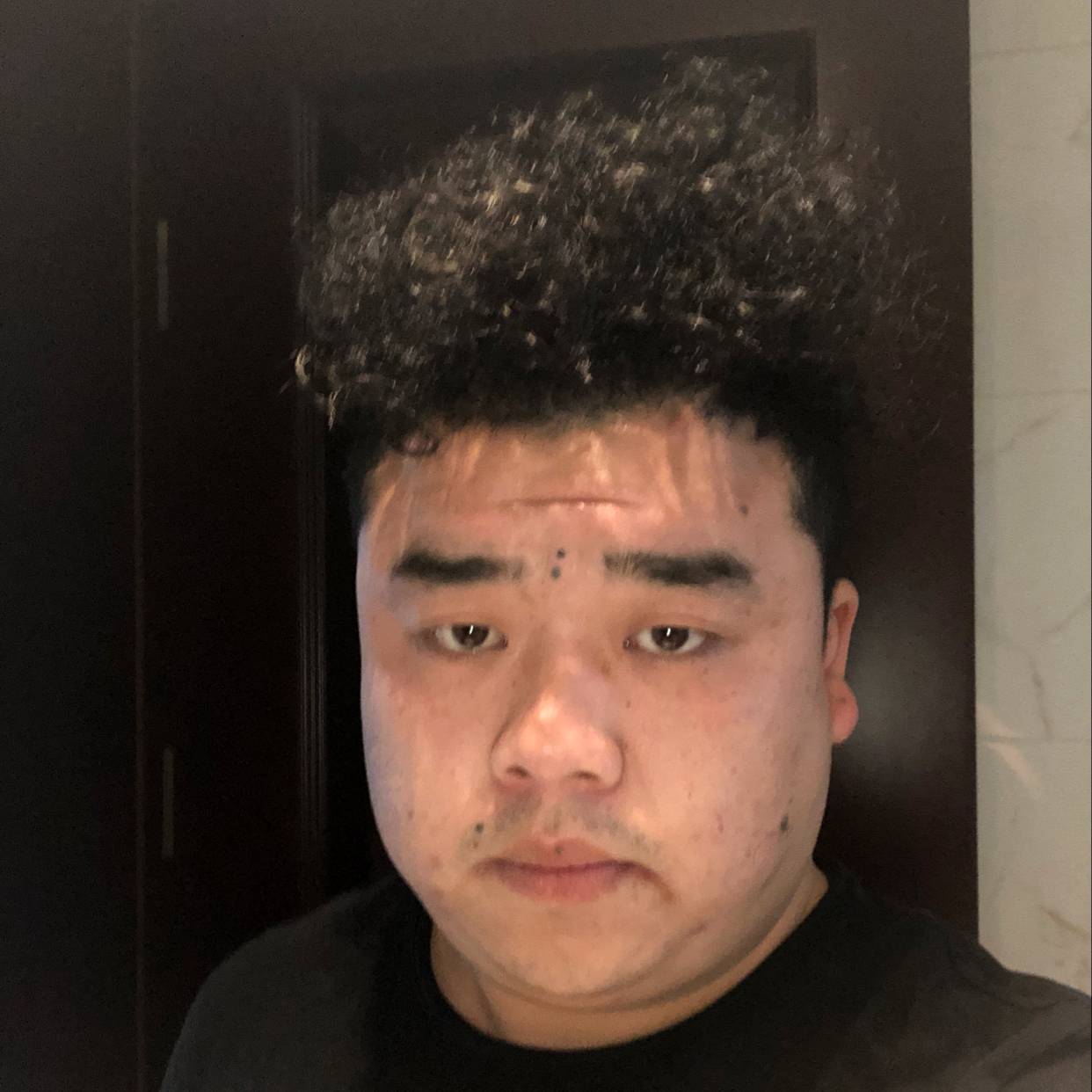 粗犷踢清曲的照片