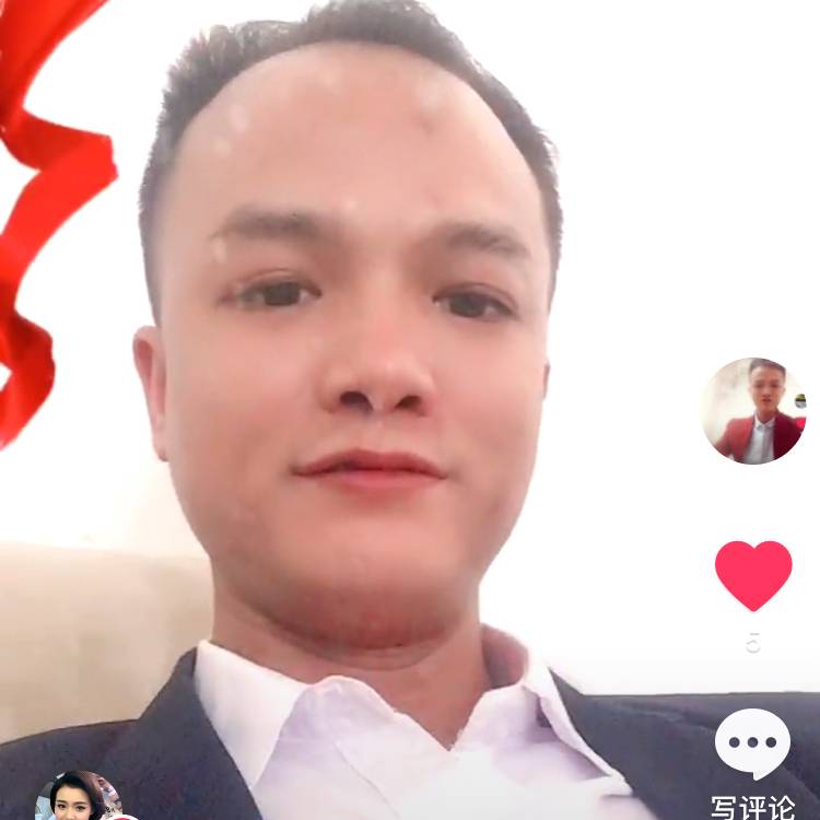 何志豪的照片