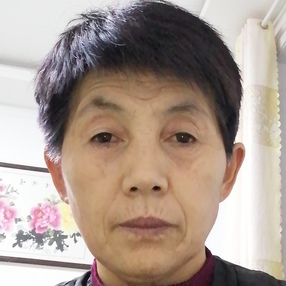 金豆豆奶奶的照片