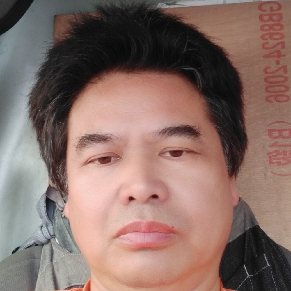 叶东月的照片