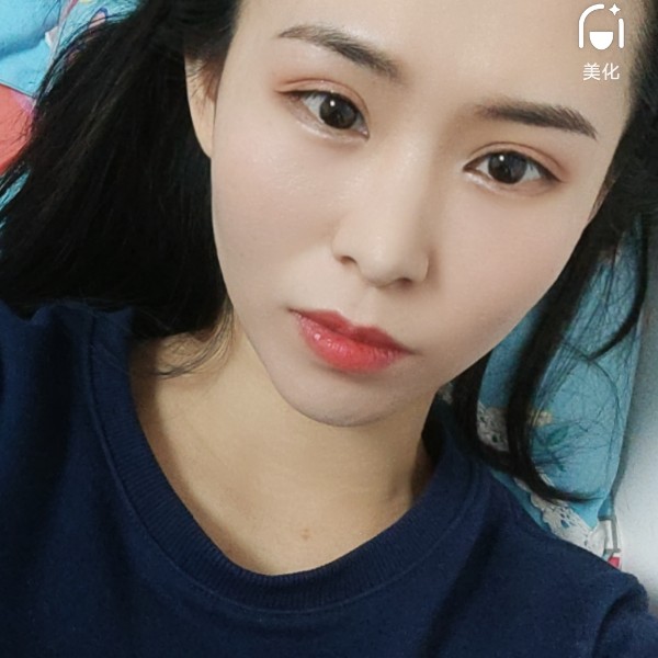 青衫和黯然的照片