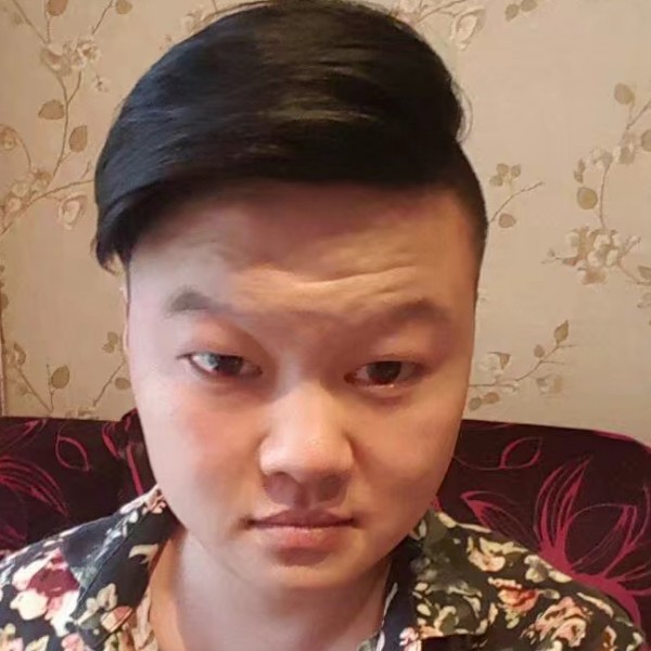 我很丑温柔有用吗的照片