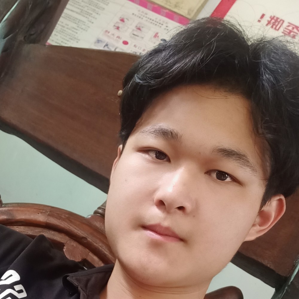 无垠挽手人生的照片