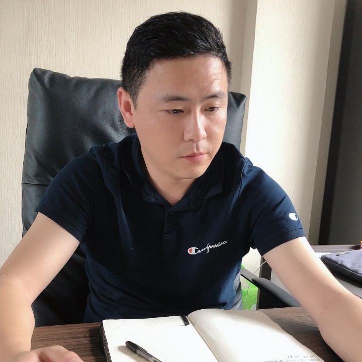 回首糊涂的照片