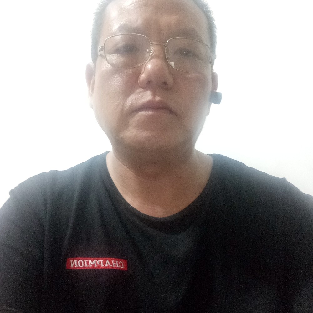 快乐回眸耳机的照片