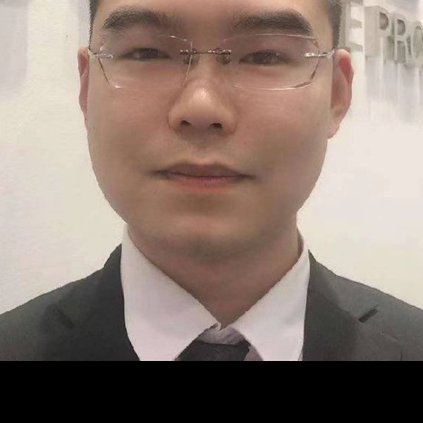 英勇相许小蜜蜂的照片