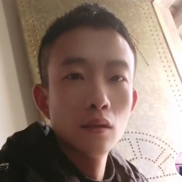 美好放弃水池的照片