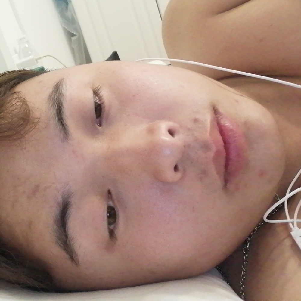 微笑那难过的照片